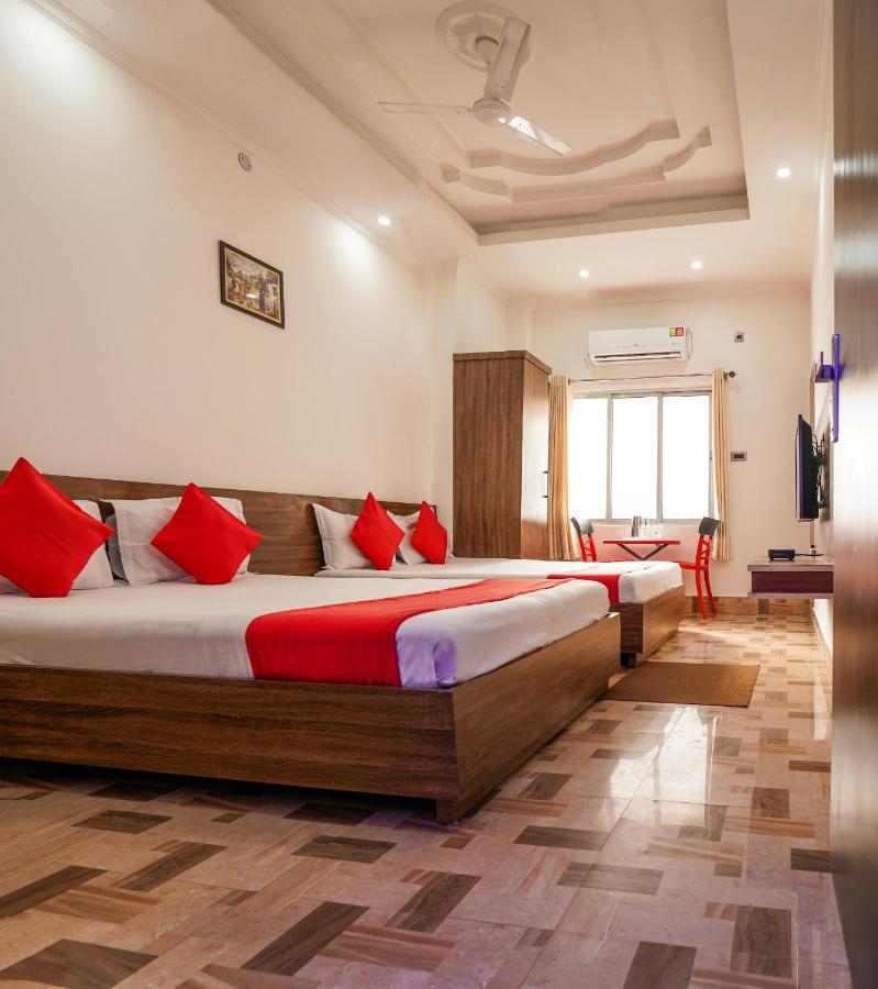 Hotel Heritage Koch Bihār Екстериор снимка