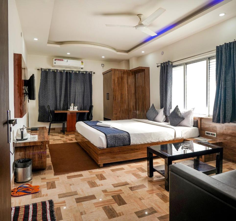 Hotel Heritage Koch Bihār Екстериор снимка