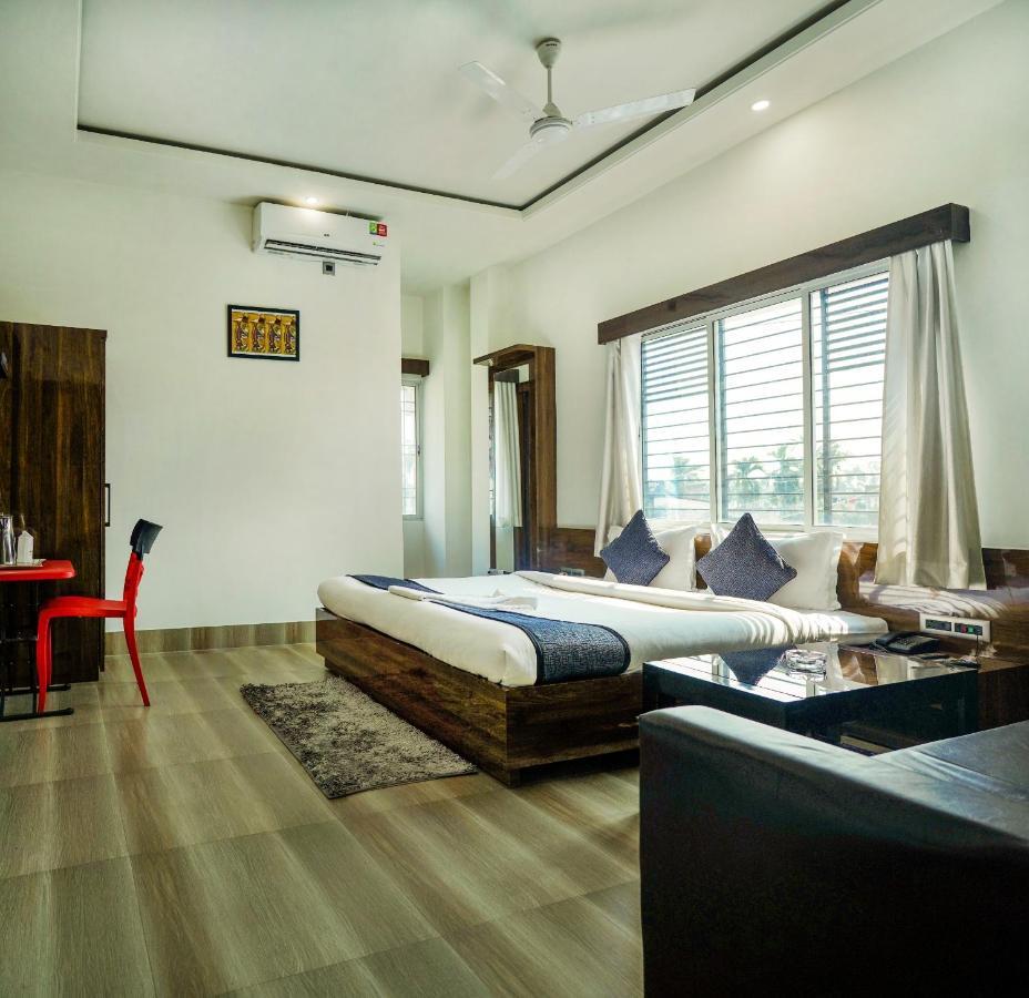 Hotel Heritage Koch Bihār Екстериор снимка